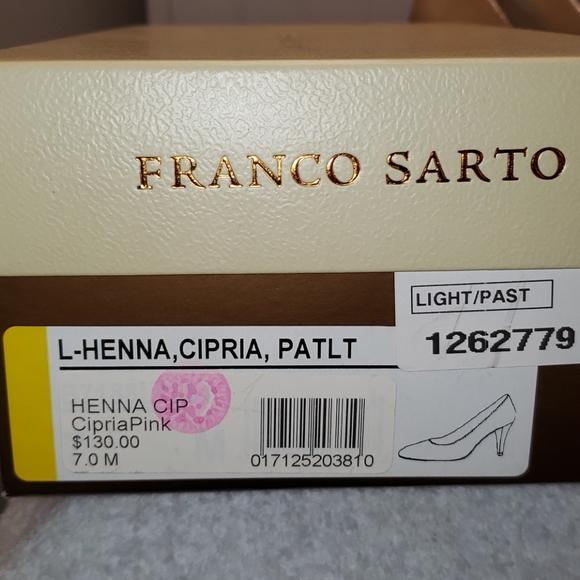 Franco Sarto patent leather, nude, pointed toe, 7M - Picture 8 of 12
